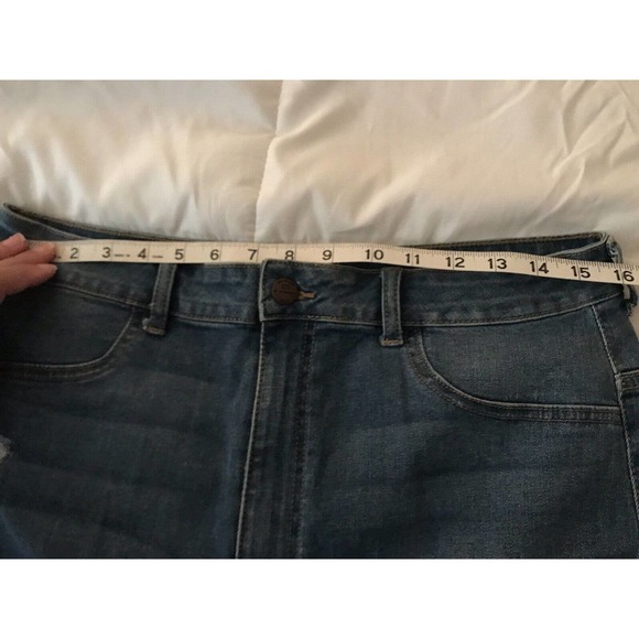 AP BLUE Jeans 2X, Stretch Distressed Medium Wash, Super High Rise - Picture 13 of 16